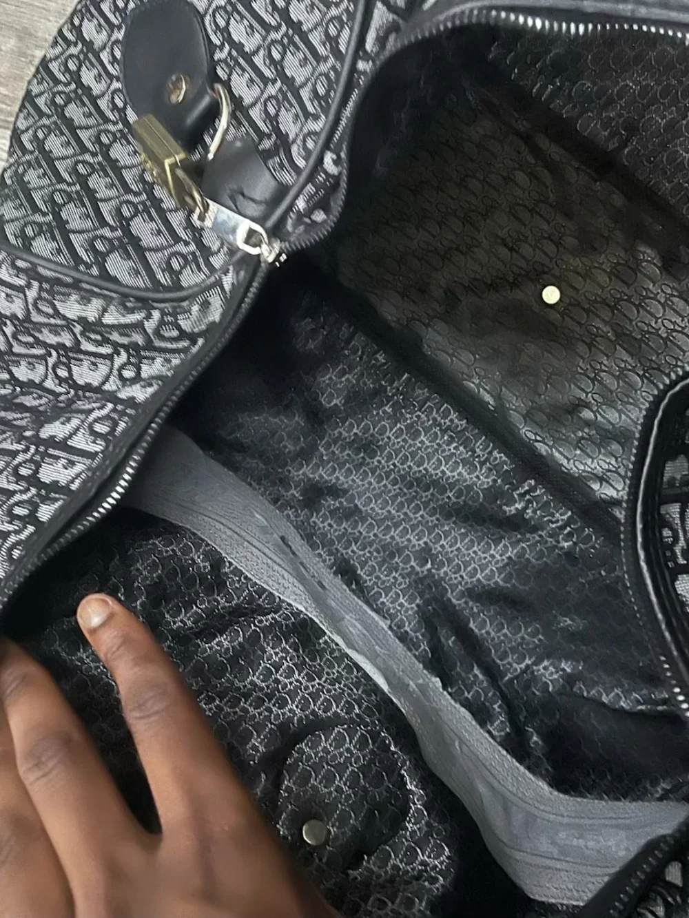 (Pre-Owned) Christian Dior duffle bag